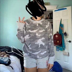 grey camo american eagle crewneck